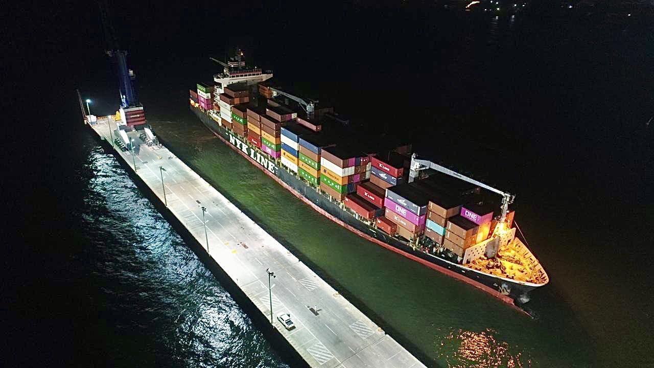 Nuevo buque con más de 250 toneladas métricas de alimento atraca en el Puerto de Acajutla nuevo-buque-con-mas-de-250-toneladas-metricas-de-alimento-atraca-en-el-puerto-de-acajutla